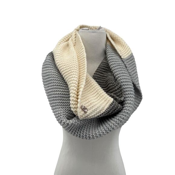 Calia By Carrie Underwood Women's Tri-Colored Infinity Scarf - Picture 1 of 3